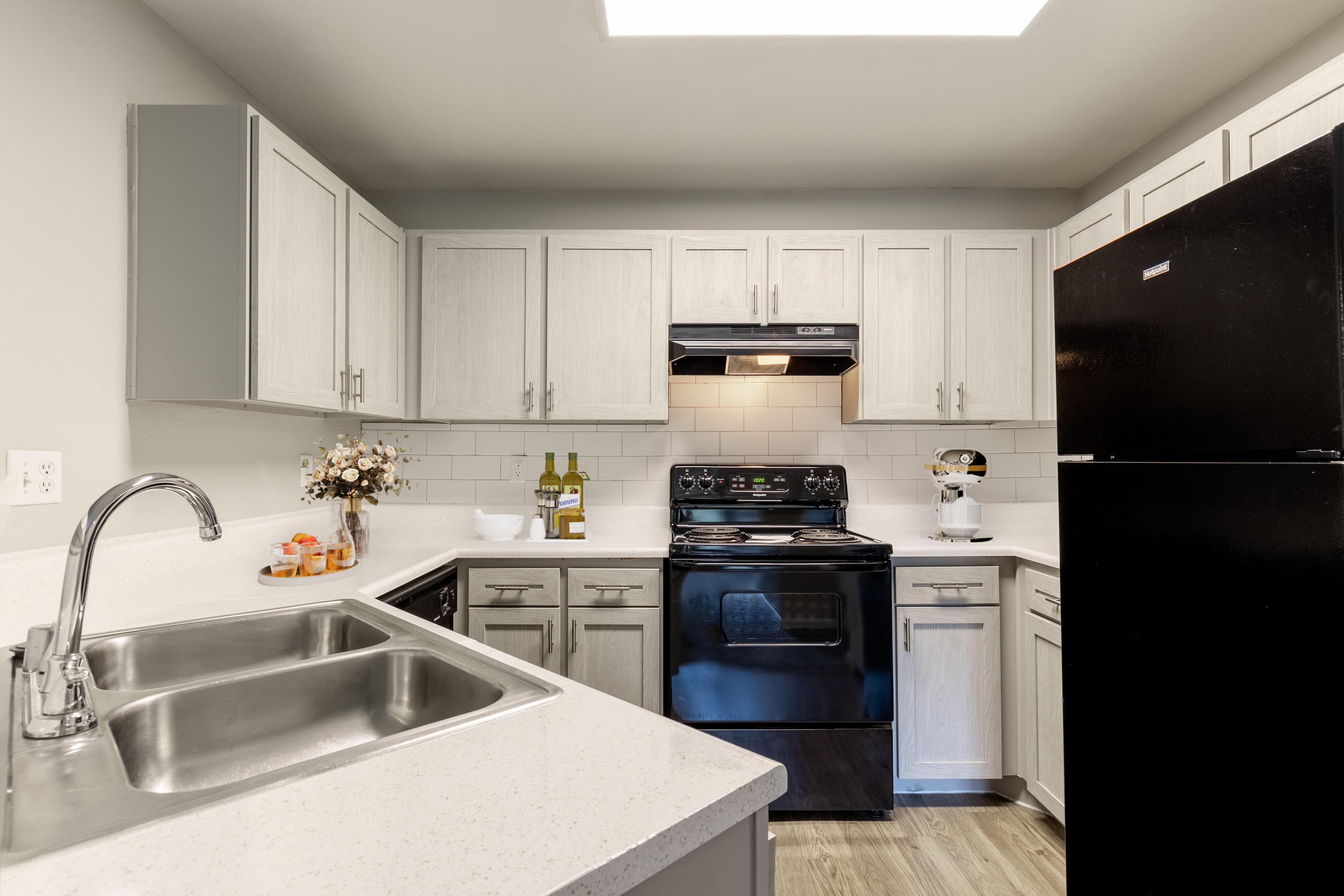 Cloverbasin Village Image 44